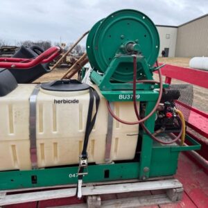 Lesco 50g poly sprayer with hose reel